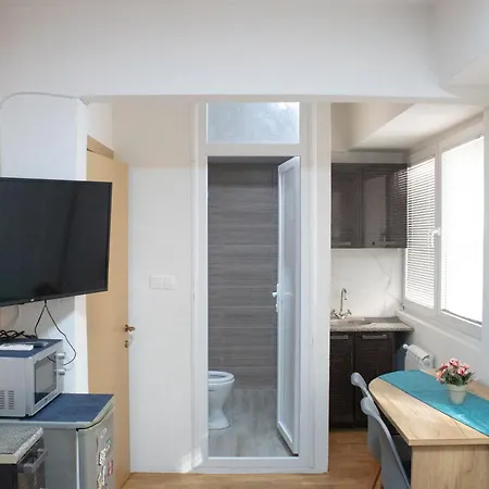 Citizen Apartment *